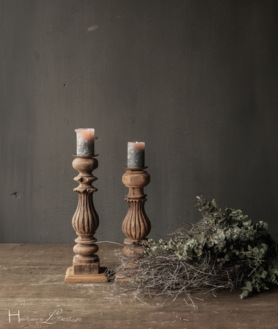 19th Century Treen Turned Oak Candlestick Holder - Lamp & Glow