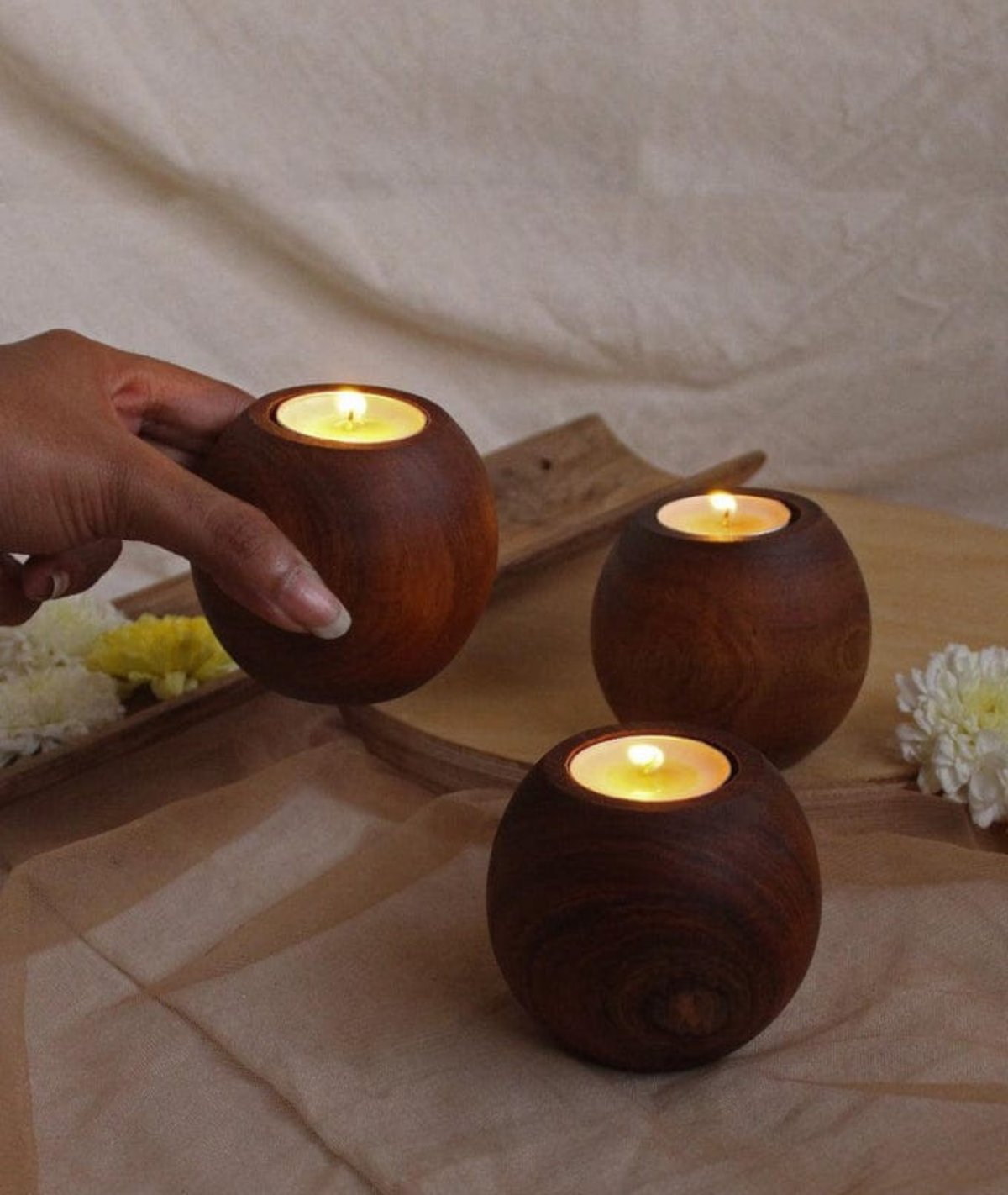 Modern Sphere Shaped Wooden Candle Holder - Lamp & Glow