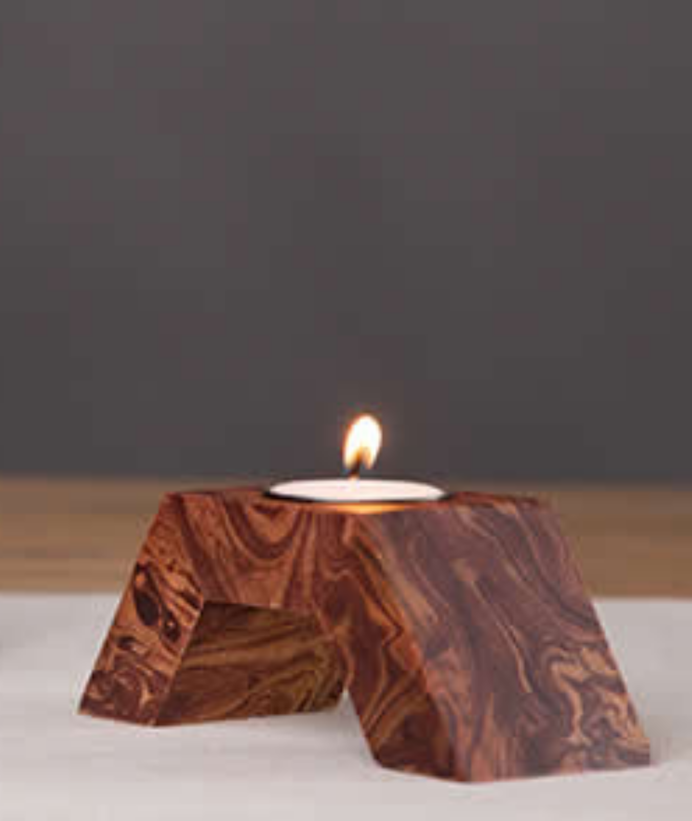 Balancing Beam Wooden Tealight Holder - Lamp & Glow