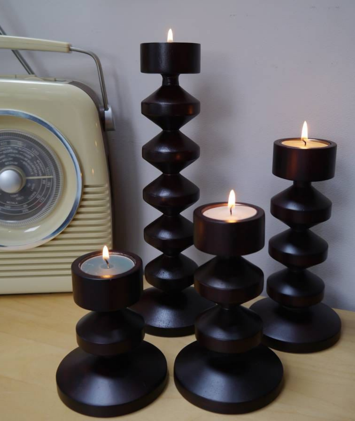 Mercana Candelero Wooden Round Candlestick Holder - Lamp & Glow